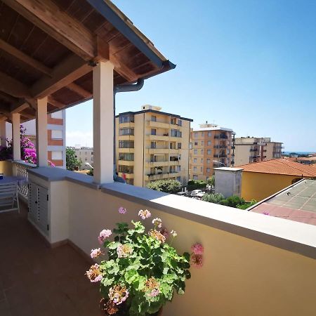Casamare Hotel San Vincenzo Exterior photo